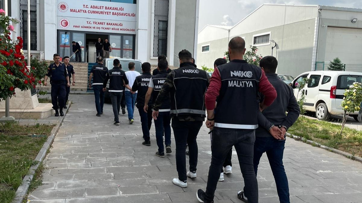 Torbacı operasyonu! 14 tutuklu