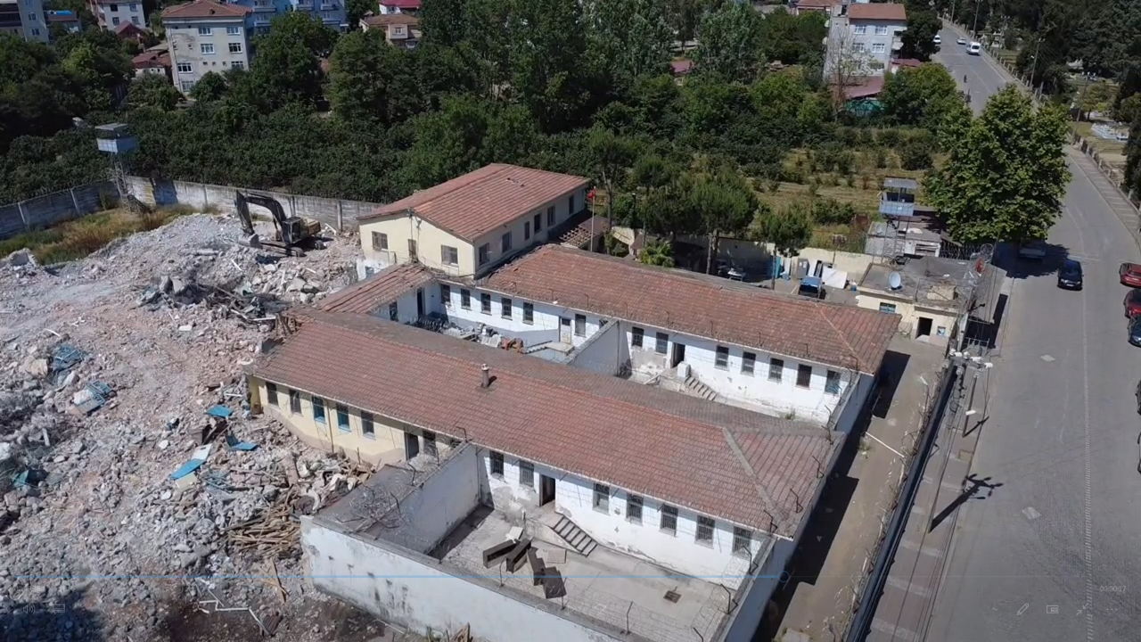 Samsun'da kapanan cezaevinde yıkım başladı
