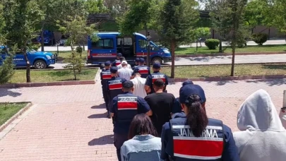 Uyuşturucu operasyonunda 3 kişi tutuklandı