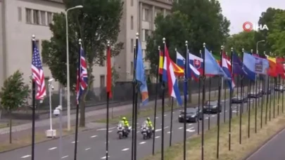 Cumhurbaşkanı Erdoğan, NATO Liderler Zirvesi alanında