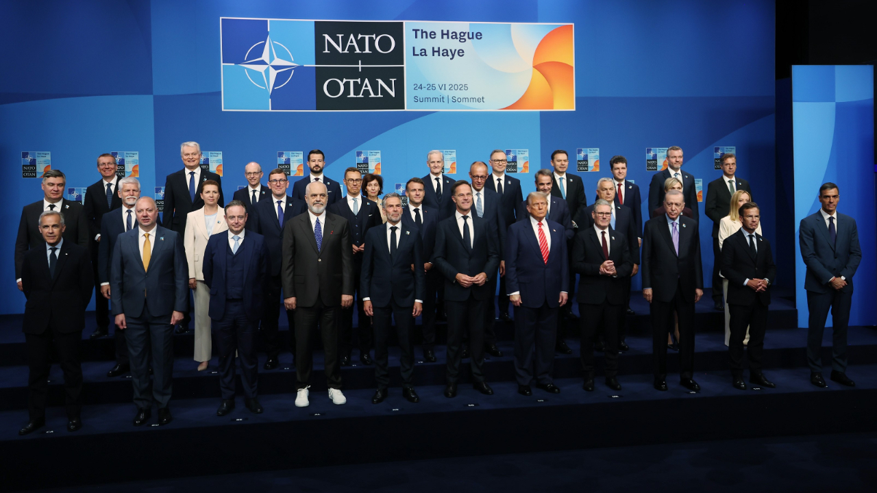 Cumhurbaşkanı Erdoğan, NATO aile fotoğrafında yer aldı