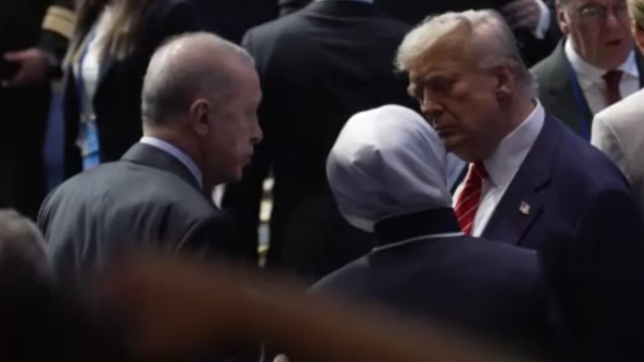 Erdoğan-Trump arasında ayaküstü sohbet
