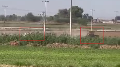 Traktör kaçtı trafik polisi kovaladı