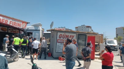 Kamyonun altında kalmaktan son anda kurtuldular!
