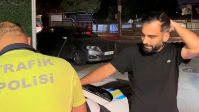 Alkollü sürücü kıl payı ile ehliyetini kaptırdı
