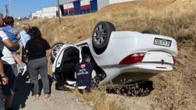 Kontrolünden çıkan otomobil takla attı: 2 yaralı