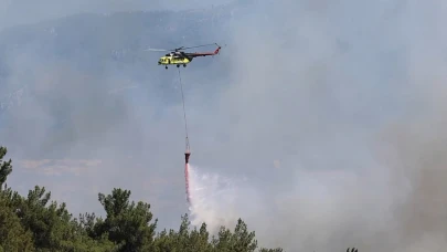 Bornova'daki yangına 8 uçak ve 17 helikopterle müdahale!