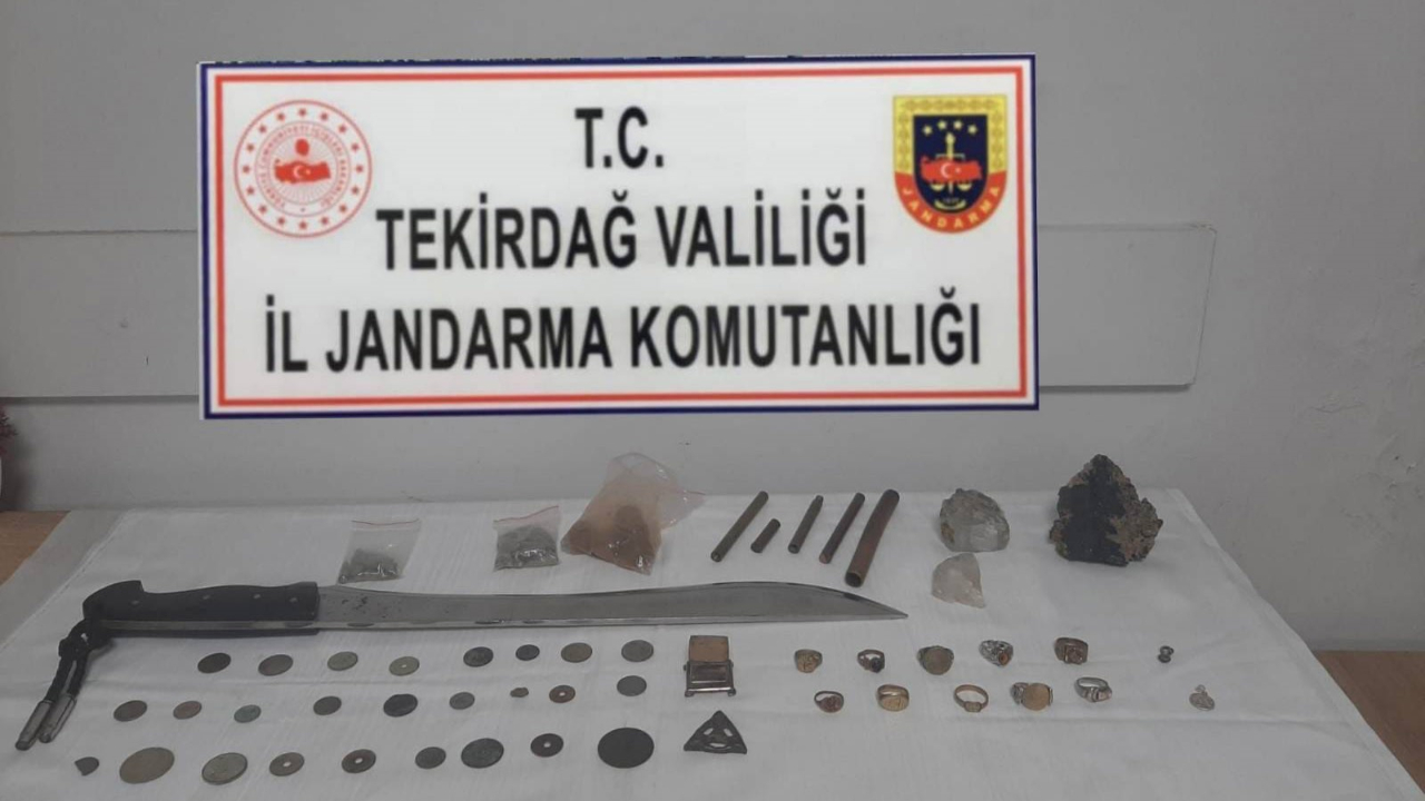 Silah ve tarihi eser operasyonları! 3 adrese eş zamanlı denetim