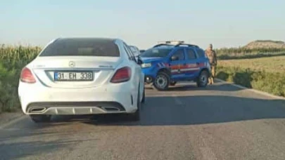 Hatay'da hafif ticari araçla motosiklet çarpıştı: 2 ölü