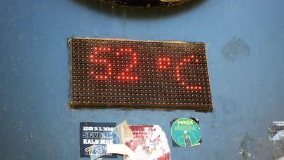 Termometreler 52 dereceyi gördü