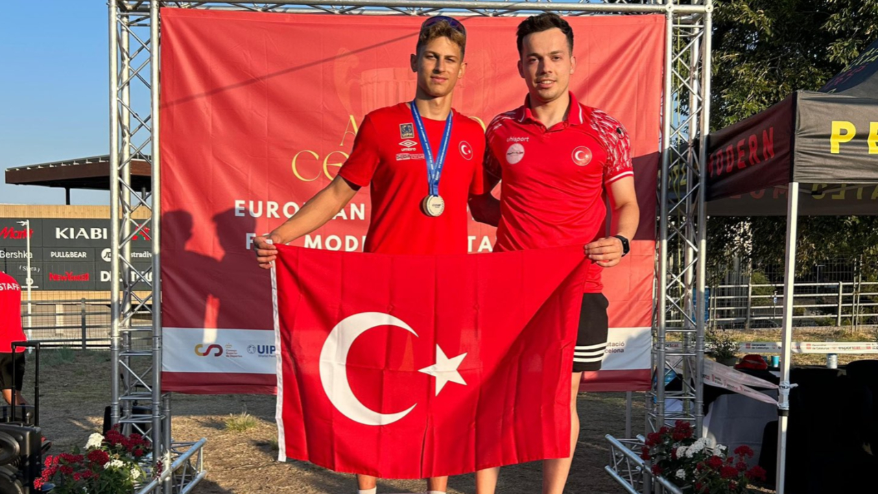 Başkan Bozbey'den Avrupa üçüncüsü Muhammed Emir Kurtulan'a tebrik