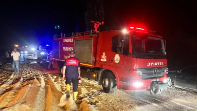 Traktör römorkuna çarpan cip hurdaya döndü