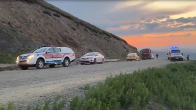 Kontrolden çıkan otomobil uçuruma yuvarlandı