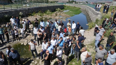 Melendiz Çayı'na kanalizasyon suyu karıştı