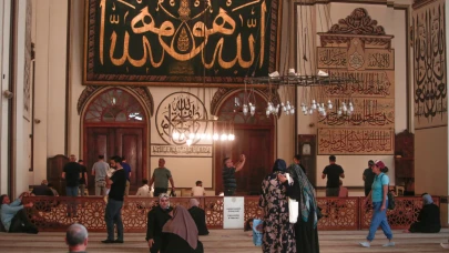 Türk Diyanet Vakıf-Sen Genel Başkan Yardımcısı Şanlı: "Camiler müze değildir"