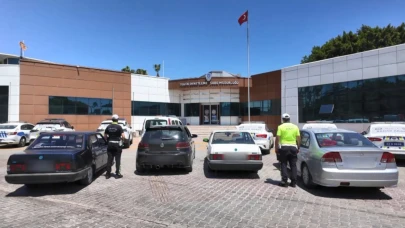 Trafiği kapatıp drift atanlara 52 bin TL ceza