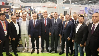 Bakan Bolat  "F İstanbul Fuarı"nın açılışına katıldı