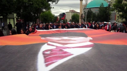 Atatürk'ün Erzurum'a gelişinin 106'ncı yıl dönümü kutlandı