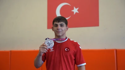 Yıldırım'ın milli gururu Yusuf İslam Kara'dan derece
