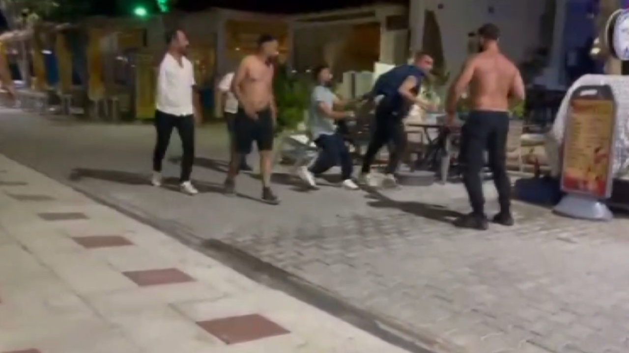 Esnafı silahlı vuran şahsı, vatandaşlar yakalayıp darbetti