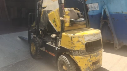 İnegöl'de forkliftle çarpışan motosikletli ağır yaralandı