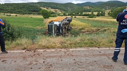 Tokat'ta kamyonet şarampole devrildi: 1 ölü