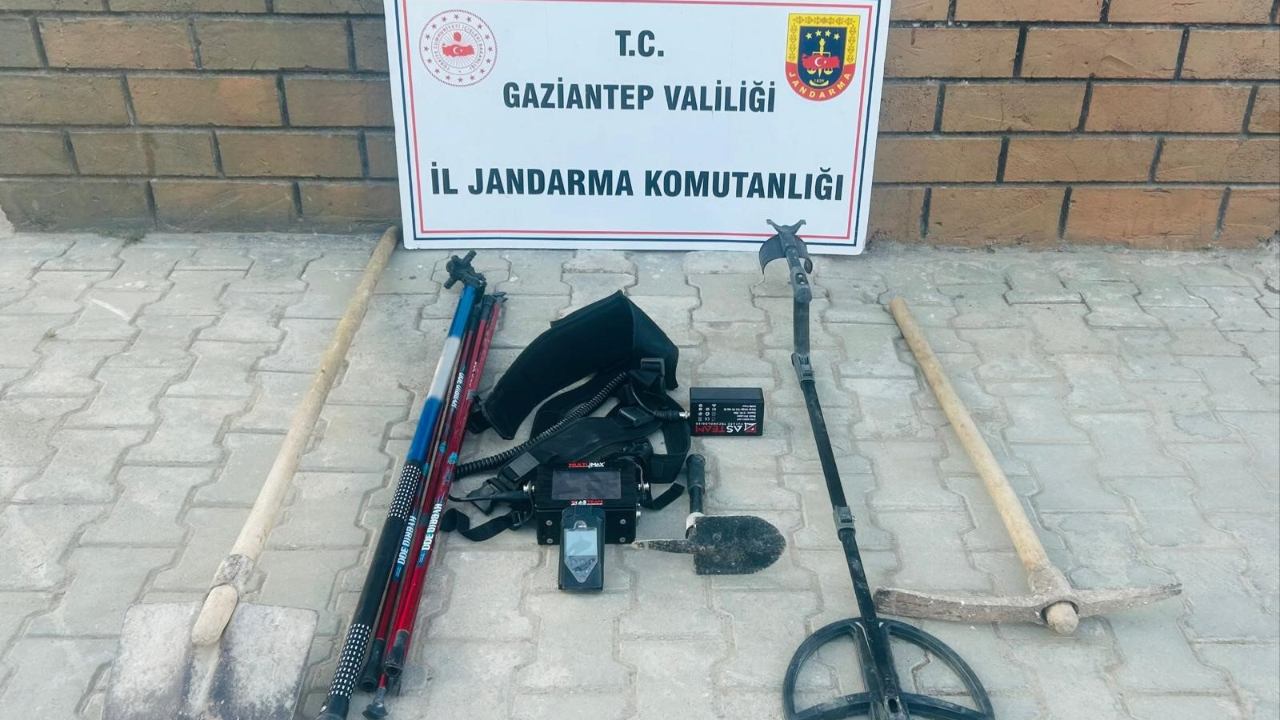 Kaçak kazı yapan 9 şüpheli yakalandı!