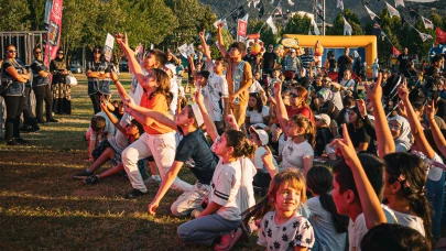 Bursa Kültür Yolu Festival'inde çocuklar doyasıya eğleniyor