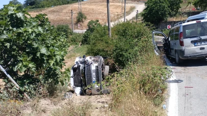 Kazadan kaçmak isterken otomobili devrildi! 2 yaralı