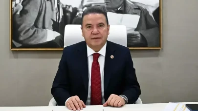 Antalya Büyükşehir Belediye Başkanı Muhittin Böcek tutuklandı