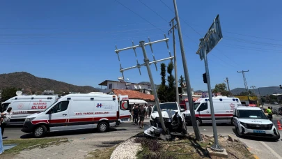 Fethiye'de trafik kazasında 11 kişi yaralandı!