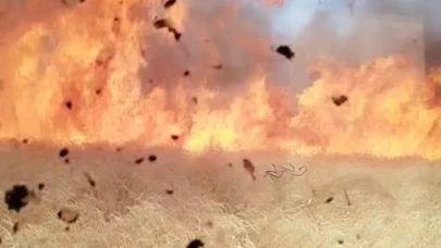 Burdur'da çıkan arazi yangını köylülerin imece usulü çalışmasıyla söndürüldü
