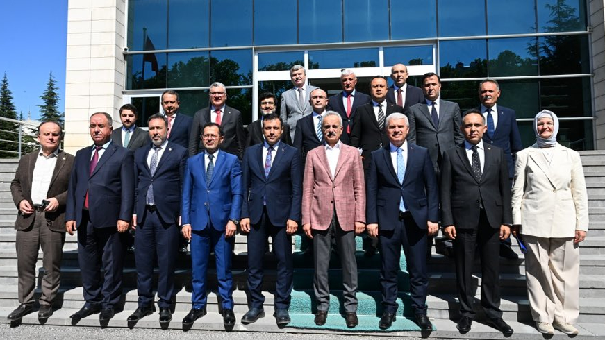 Bakan Uraloğlu'ndan Konya Valiliğine ziyaret
