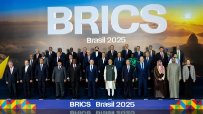 Bakan Fidan BRICS Liderler Zirvesi'nde aile fotoğrafı çektirdi