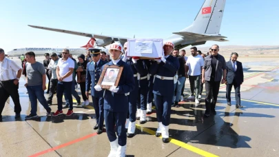 Şehit Özkanlı öğrencilere burs ve harçlık veriyormuş