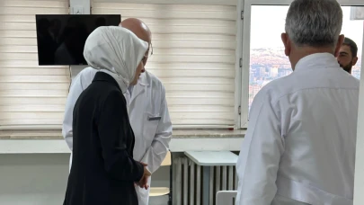Bakan Göktaş metan gazından zehirlenen askerleri ziyaret etti