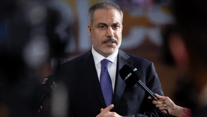 Bakan Fidan: " Gazze'deki soykırım dursun"