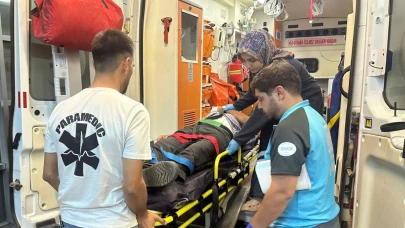 Motosiklet devrildi!1 kişi yaralandı