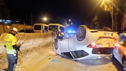 Otomobile çarpıp takla atan aracın sürücüsü kaçtı