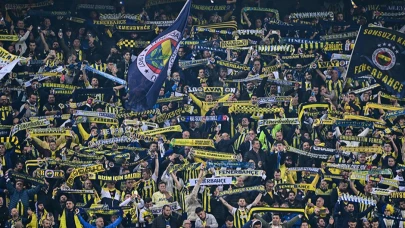 Fenerbahçe'de 3 oyuncuyla sözleşme yenilendi!