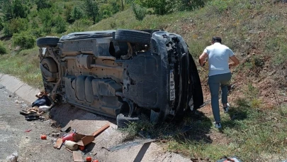 Gümüşhane'de trafik kazası: 3 yaralı
