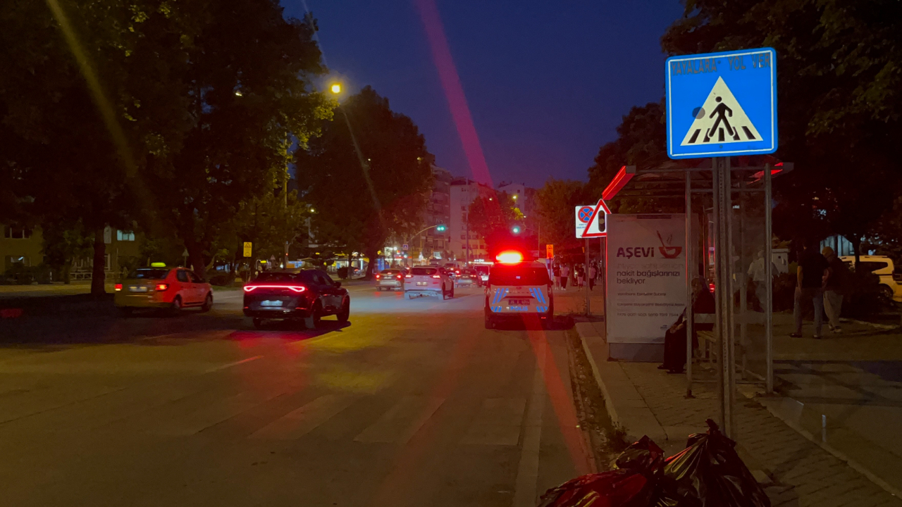 Kız arkadaşıyla yürürken kar maskeli şahıs tarafından vuruldu