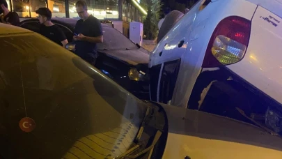 Takla atan otomobil park halindeki araçlara çarptı! 1 yaralı