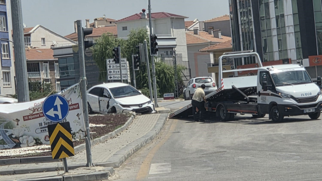 Ankara'da trafik kazası: 3 yaralı