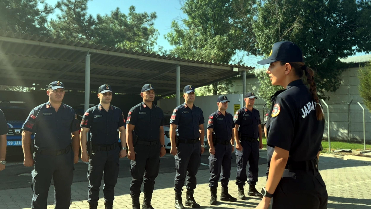 Tekirdağ'ın ilk kadın ilçe jandarma komutanı göreve başladı