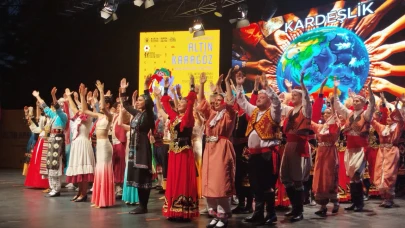Altın Karagöz Halk Dansları Yarışması'nda görkemli açılış