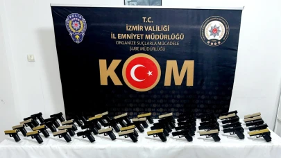 İzmir'de silah ticareti operasyonu: 9 tutuklu