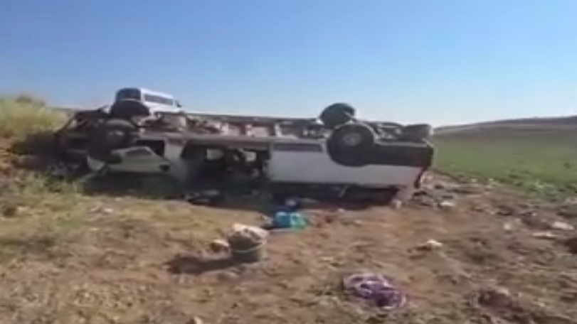 Konya'da işçileri taşıyan minibüs devrildi: 15 yaralı