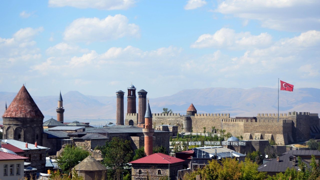 Meteorolojiden Erzurum'da yüksek sıcaklık uyarısı