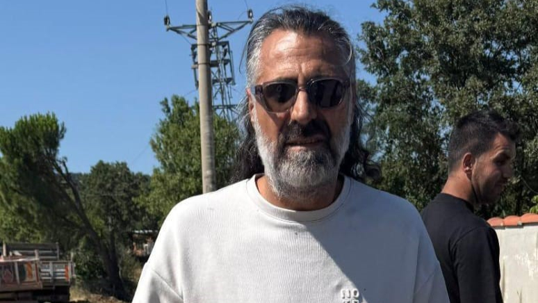 Çanakkale'de yangın söndürme çalışmalarına ünlü oyuncudan destek
